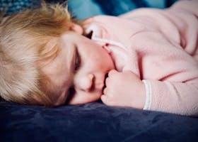 14 Hal Tentang Proses Menyusui Bayi yang Alergi Makanan