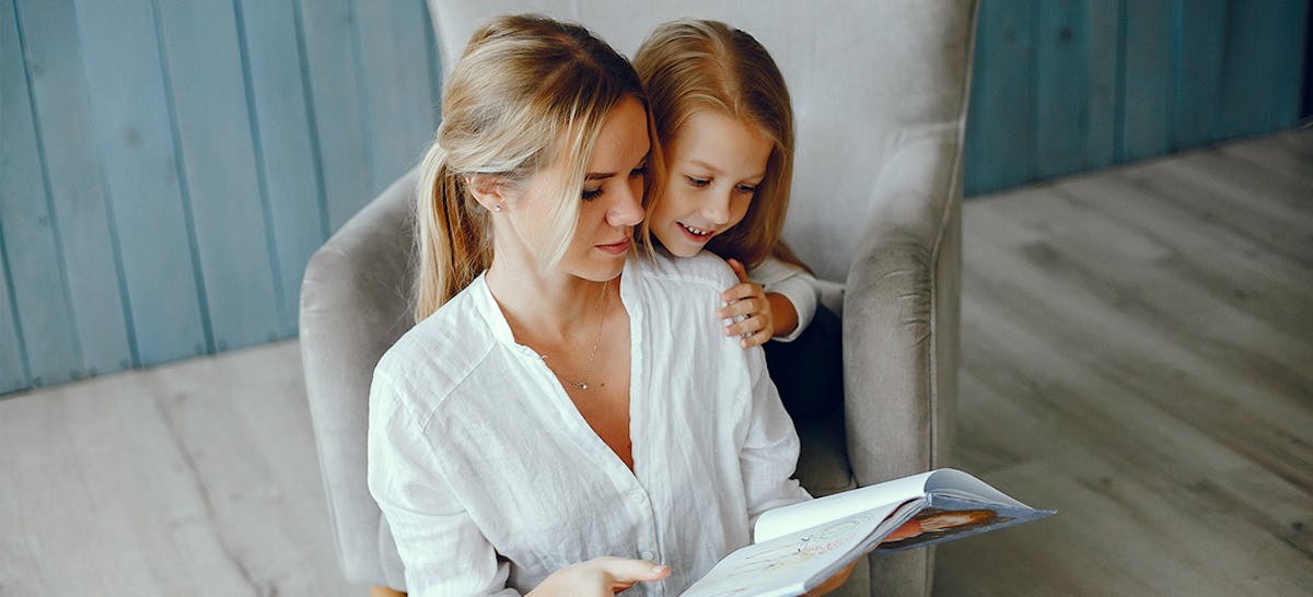 16 Cara  Seru Belajar  Membaca  untuk Anak  TK  Ibupedia