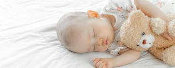 3 Cara Agar Bayi Tidur Tanpa Menyusu