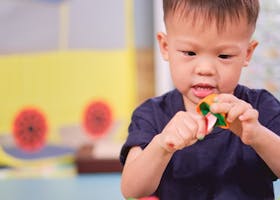  4 Manfaat dan Contoh Permainan Anak Sensory Play