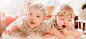 401 Ide Keren Nama Bayi Kembar Perempuan