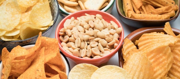 5 Bahaya Makan Asin yang Sering Terabaikan, Yuk Lebih Waspada Lagi!