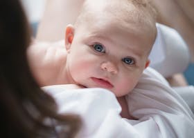 5 Cara Mengatasi Puting Tergigit saat Menyusui Bayi