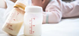 5 Hal Tentang Susu Formula yang Perlu Bunda Tahu