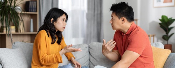 5 Komentar Ayah yang Sering Bikin Ibu Baru Marah