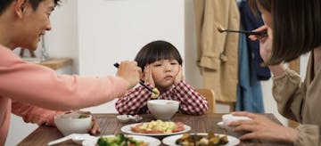 5 Tips Mengatasi Anak Susah Makan, Ibu Tak Perlu Galau!