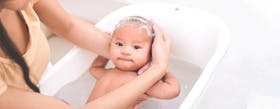 6 Alasan Kenapa Bayi Sebaiknya Tidak Langsung Dimandikan Saat Lahir