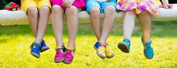 7 Hal Penting Yang Harus Diperhatikan Saat Membeli Sepatu Bayi