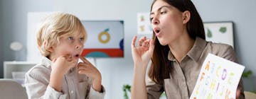 7 Tempat Terapi Anak Terlambat Bicara Yang Bisa Jadi Pilihan