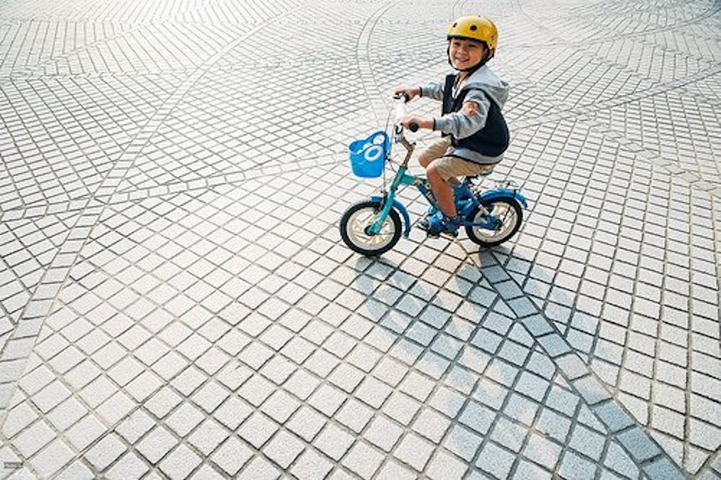 8 Cara Mengajarkan Anak Naik Sepeda Ibupedia 8 Cara Mengajarkan Anak Naik Sepeda Ibupedia