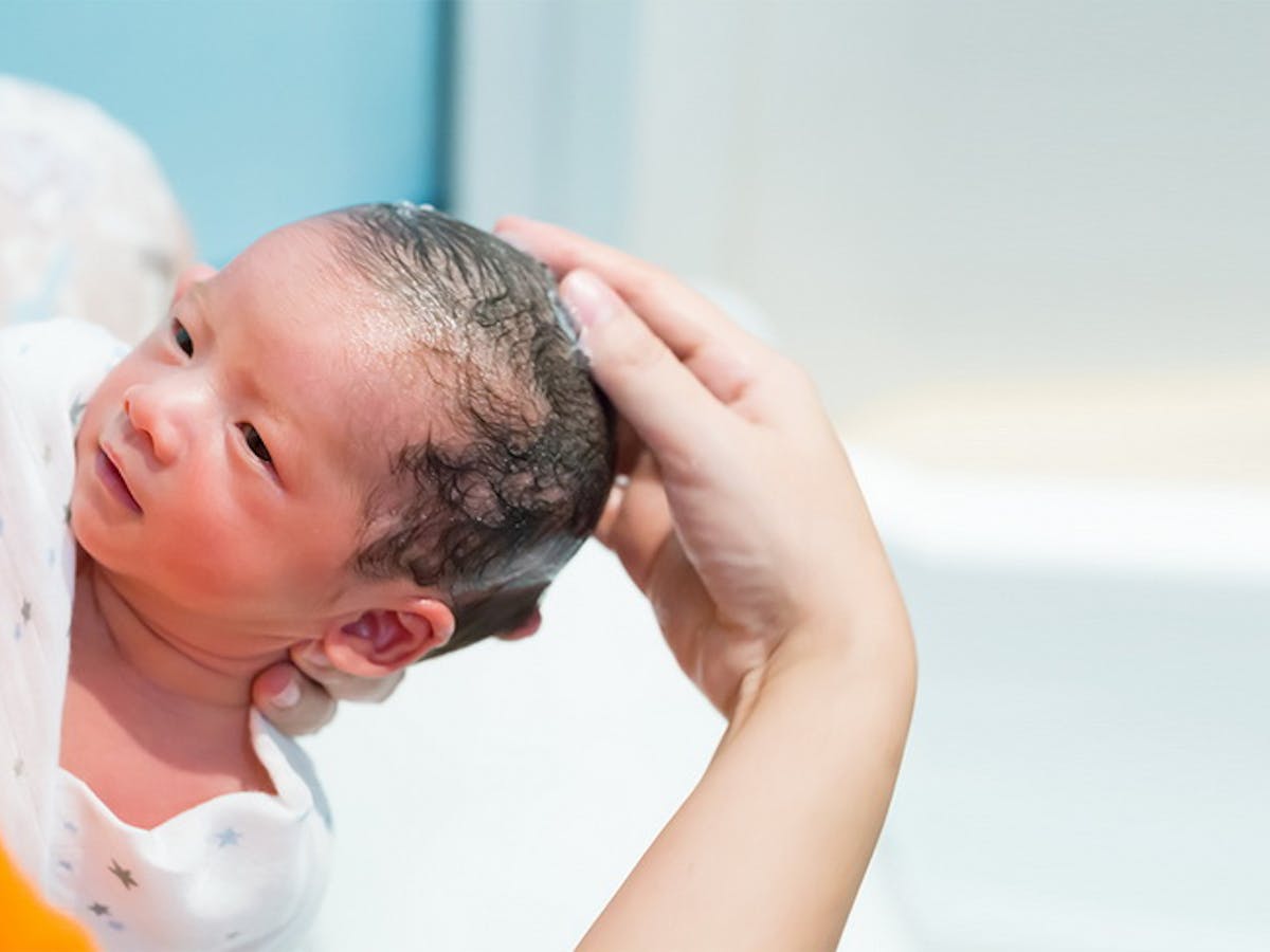 Cara Supaya Rambut Bayi Tumbuh Lebat