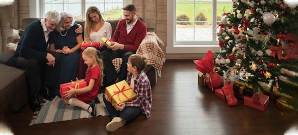 8 Ide Perayaan Natal Di Rumah, Tetap Seru Dan Menyenangkan