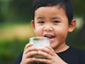 8 Merk Susu Tinggi Kalsium Untuk Anak 1 Tahun