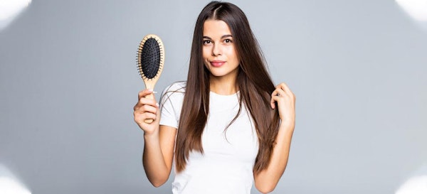 8 Produk Perawatan Rambut Rontok Sesuai Urutan Hair Care Routine
