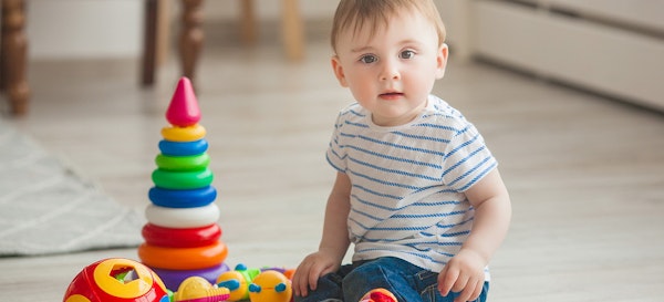 8 Tips Memilih Mainan Anak Sesuai dengan Usianya