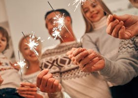 9 Aktivitas Seru Merayakan Tahun Baru Walau Di Rumah Saja!