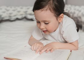 9 Cara Membantu Anak Belajar Membaca