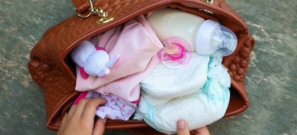 9 Kriteria Penting Saat Memilih Tas Perlengkapan Bayi