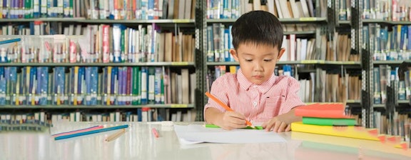 Ajarkan Anak Suka Menulis