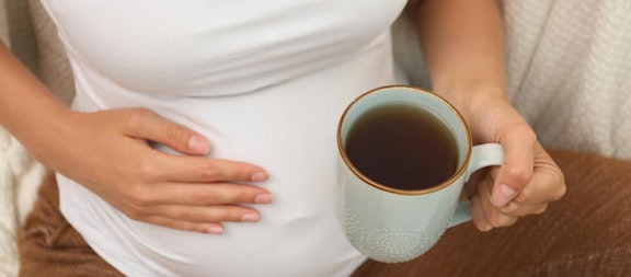 Amankah Ibu Hamil Minum Teh Manis? Cek Dulu Kata Ahlinya!