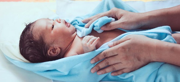 Apakah Pemakaian Skincare Bayi Itu Diperlukan?