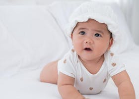 Benarkah Kekebalan Tubuh Bayi Masih Lemah dan Dilarang Bepergian?