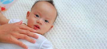 Bibir Bayi Hitam, Benarkah Tanda Penyakit Berbahaya?