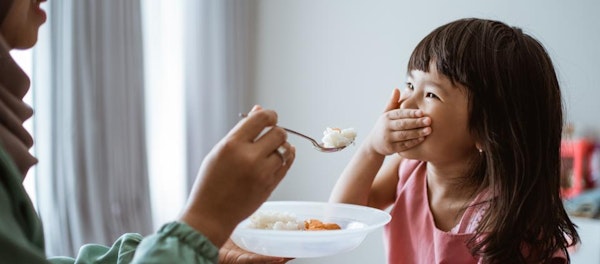 Bikin Si Kecil Kekurangan Nutrisi, Ketahui Dampak Pica Pada Anak