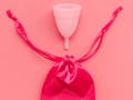 Cara Memakai Menstrual Cup Agar Aman dan Nyaman
