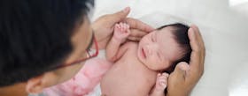 Cara Memastikan Bayi Bernafas Normal
