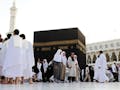 Daftar Tunggu Haji Sampai 55 Tahun! Simak Yuk Tips Menabung Untuk Naik Haji