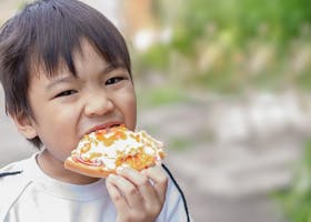 Hindari Makanan Penyebab Diabetes Pada Anak!