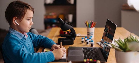 Ibu, Begini Cara Daftar Zoom Untuk Sekolah Online Si Kecil