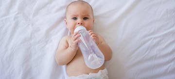 Jangan Asal Diberikan, Bolehkah Bayi Minum Air Gula?