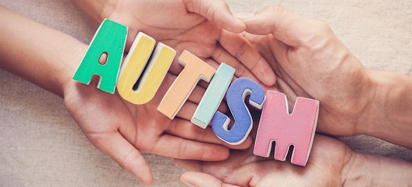Jangan Asal Mendiagnosa! Kenali Gejala Autisme Pada Si Kecil