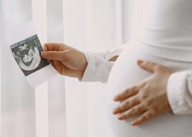 Kapan Perlu Melakukan USG Transvaginal Untuk Memastikan Kehamilan?