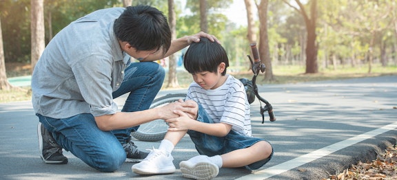 Langkah Pertolongan Pertama Saat Anak Kecelakaan