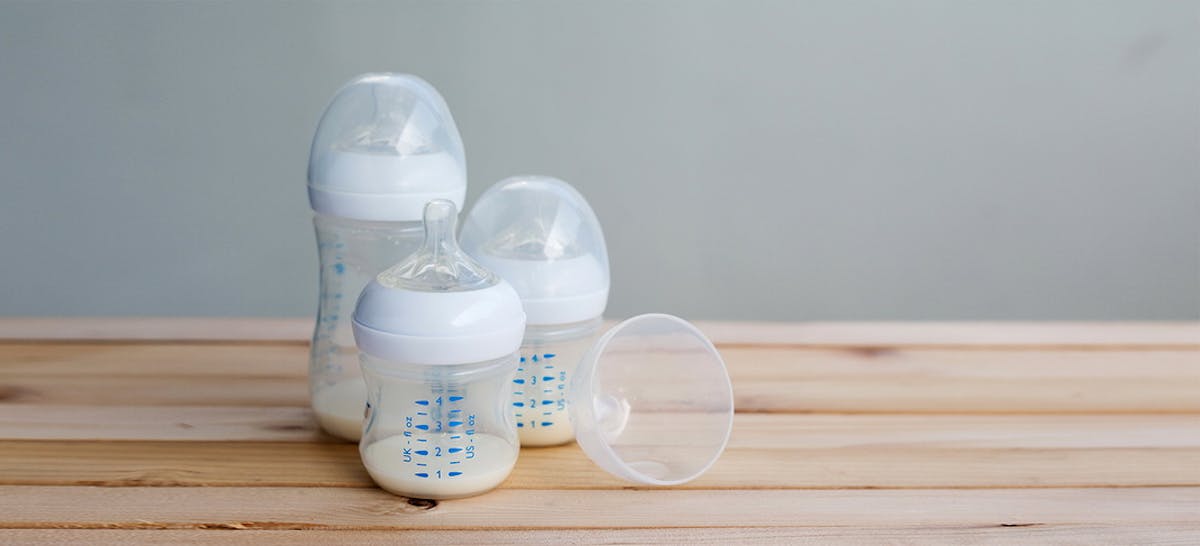 Mau Beli Botol Susu Dan Dot Untuk Bayi Perhatikan Dulu Hal Hal Penting Ini Ibupedia