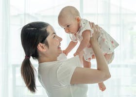 Menciptakan Hubungan yang Baik dengan Bayi Anda