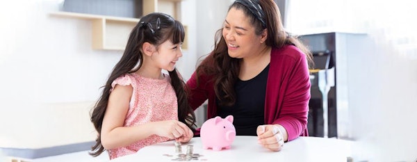 Mengajari Anak Menghargai Arti Uang