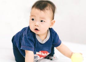Mengguncang Bayi Sebabkan Shaken baby Syndrome