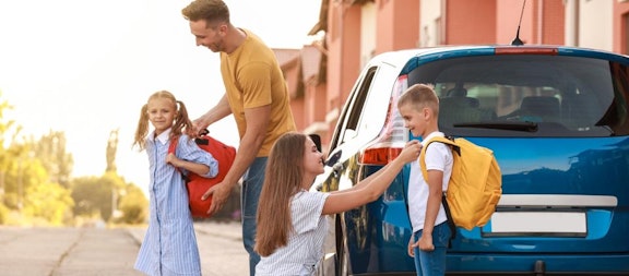 Nggak Cuma Bayar SPP! Ini 7 List Biaya Sekolah Anak Yang Parents Perlu Tahu!