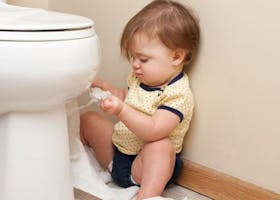 Pahami Penyebab Dan Cara Mengatasi Anak Tidak Mau BAB Di Toilet