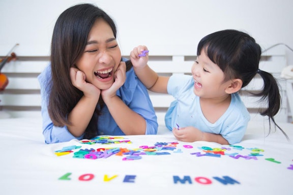 Parenting Zaman Dulu vs Sekarang: Apa Bedanya?