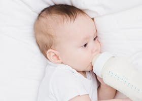 Penting! Cara Aman Menyiapkan Susu Formula Anak