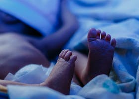 Penyakit Kuning Pada Bayi: Jenis, Cara Mengecek, dan Menanganinya