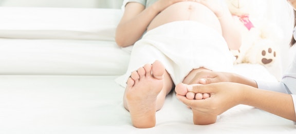 Rasa Sakit di Kaki Karena Sciatica Saat Hamil