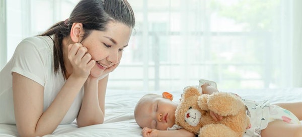 Sleep Training Bayi: Bongkar Mitos & Fakta untuk Tidur Nyenyak
