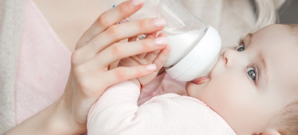 Susu Formula Untuk Bayi, Pilih Yang Mana?