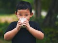 Susu Organik sebagai Pilihan Baru untuk Si Kecil